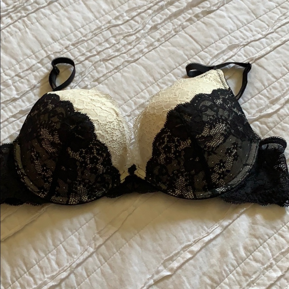 Victoria’s Secret bra